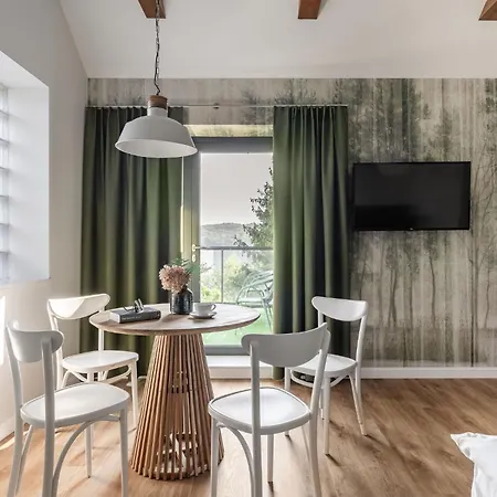 山林小屋 Tawerna Kaszubska